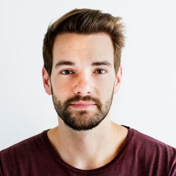 Nhân viên hỗ trợ 10002